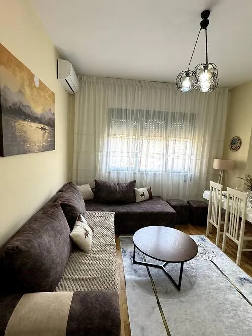 Sol Apartments - 2 Bedrooms Shkoder