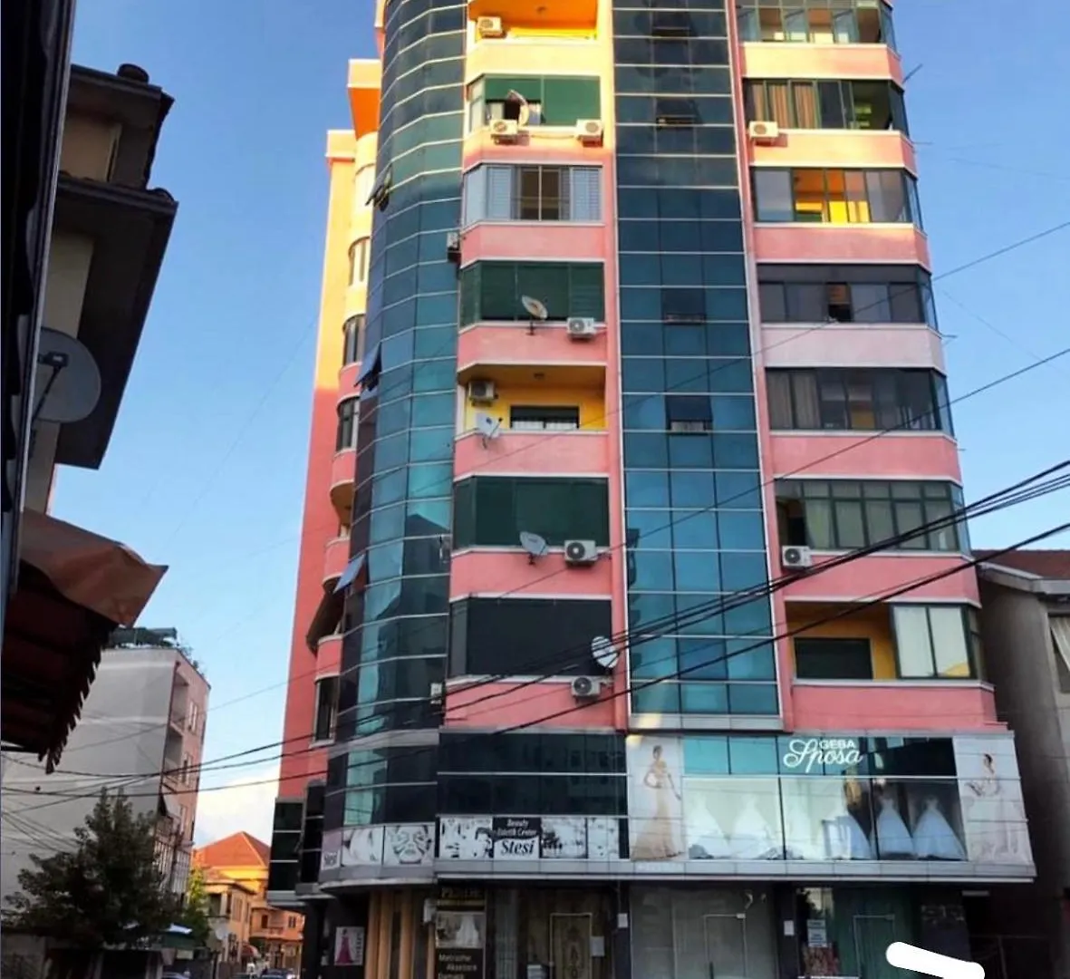 Sol Apartments - 2 Bedrooms Shkoder 0*,  Albania